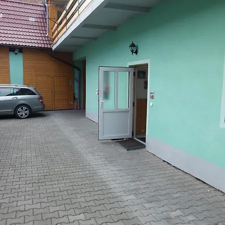 Penzion Netolice Guest house 3*